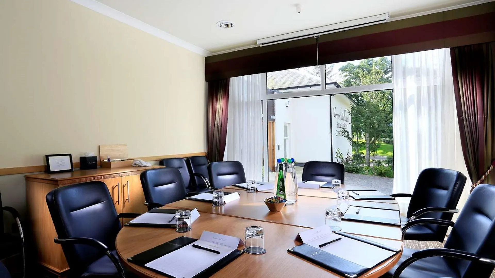****  Macdonald Norwood Hall Hotel Aberdeen Storbritannien
